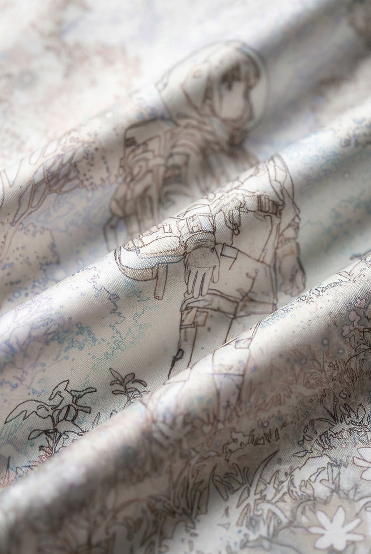 Remanence Silvestre - carré de soie 90x90 en twill de soie de mûrier 19 mommes, détail du drapé de la soie
